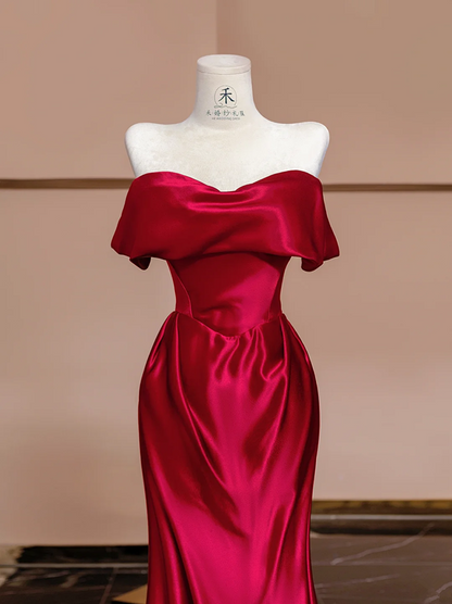 Red off-the-shoulder fitted long ball gown/bridal dress R8361