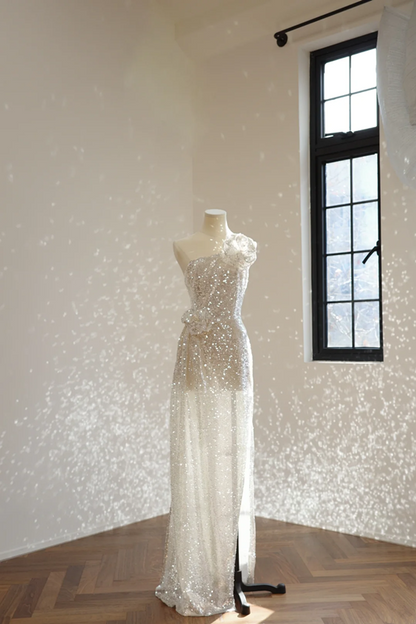 Silver one-shoulder fitted long ball gown R8545