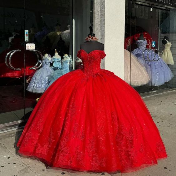 Princess Ball Gown Quinceanera Dresses Red Bow Lace Appliques Beaded Sweet 16 Dress