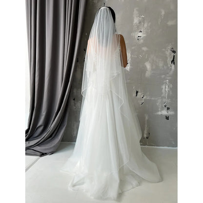 - Single layer fashionable/simple wedding veil church veil with beaded chiffon
