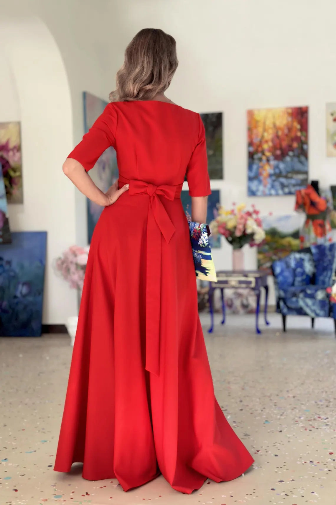 - Short sleeved boat neck trumpet and floor length Prom dress