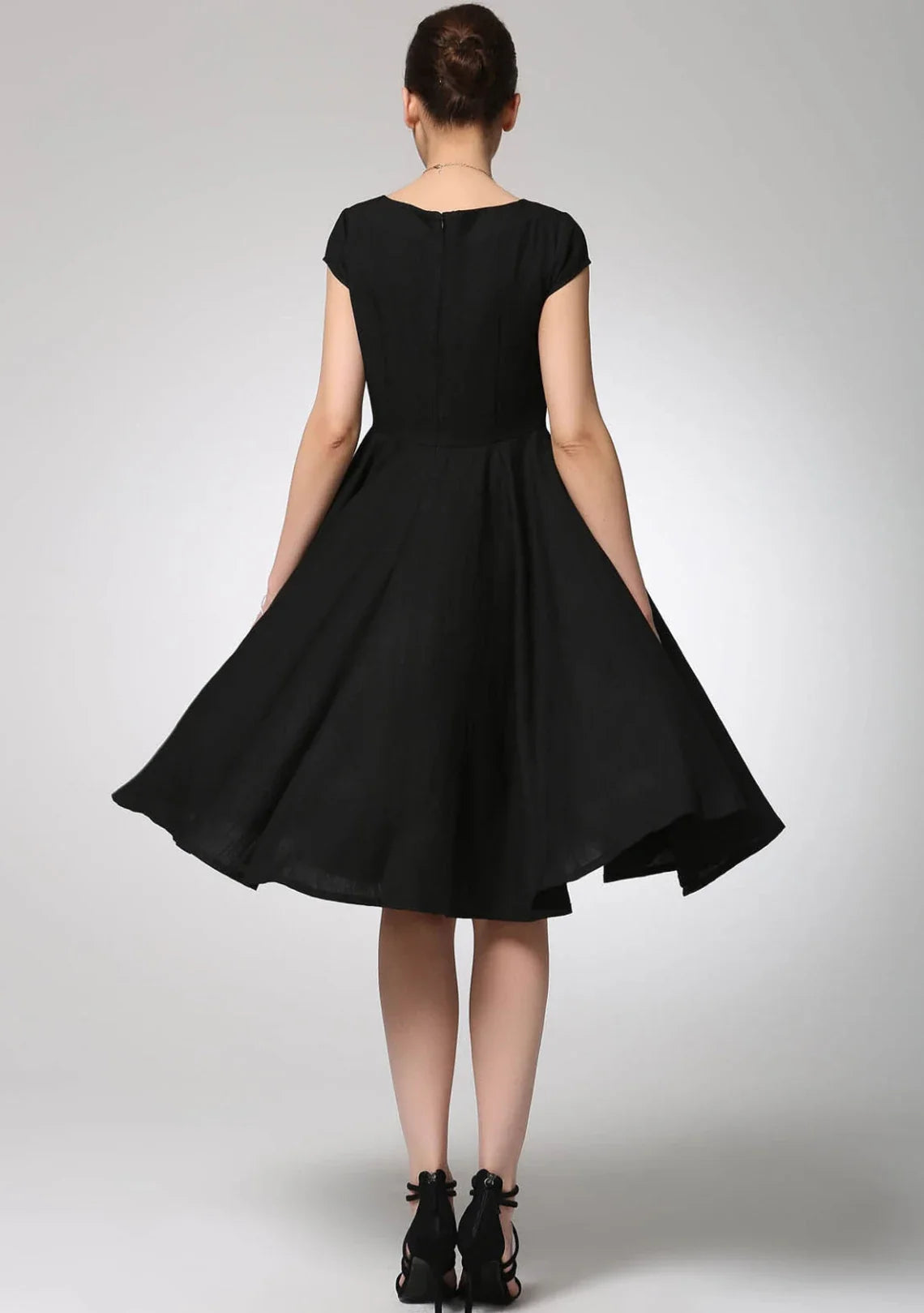 Summer Round Collar Short Sleeve Homecoming Dress