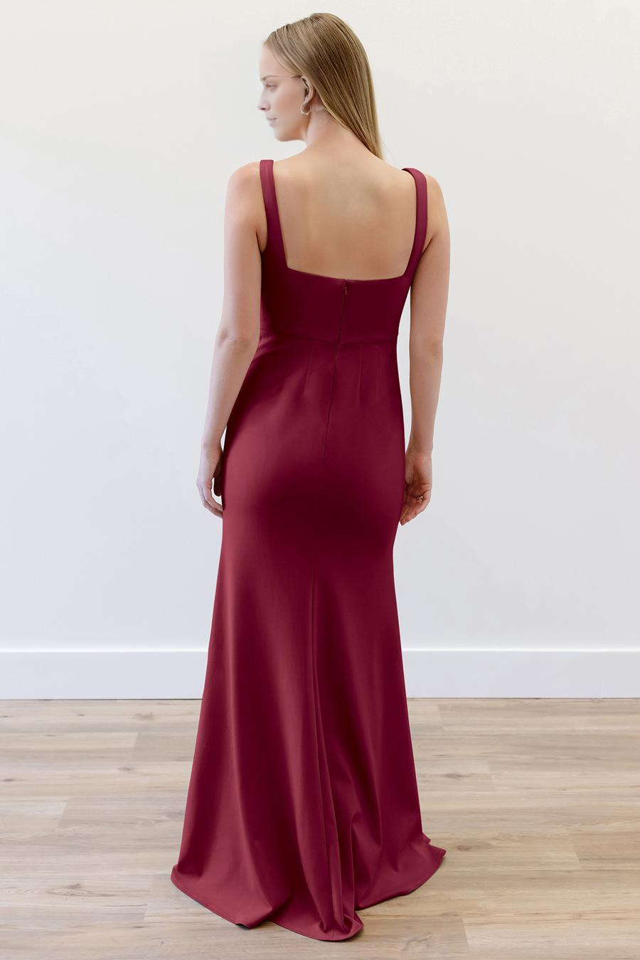 square neckline sleeveless solid color minimalist and floor length evening dress