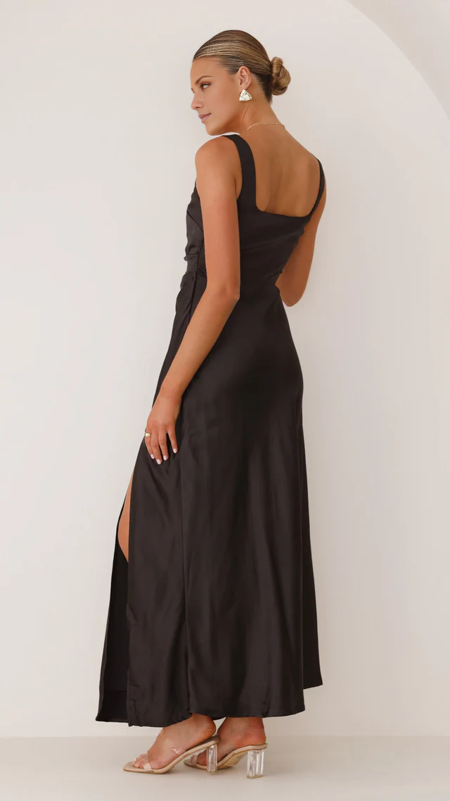 square neckline with backless side slit and floor length Prom dress