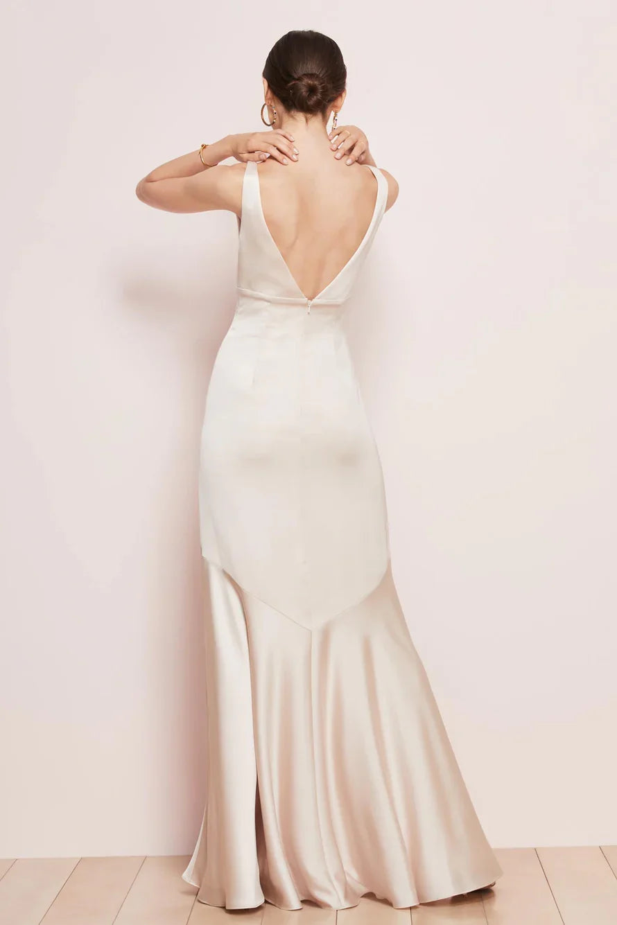 deep V-neck off shoulder sleeveless backless patchwork tail and floor length Prom dress