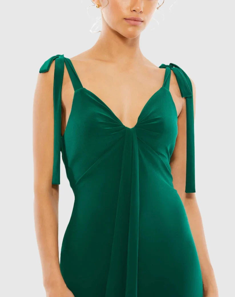 V-neck sleeveless bow-tie strap backless floor-length evening dress