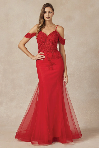 Long cold shoulder decal paired with fishtail dress