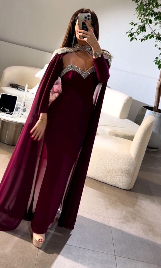 Elegant Middle East Prom Dresses with Chiffon Cape Spaghetti Straps Long Sleeve Evening Gowns Formal Occasion Party Dress