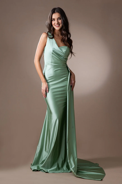 Fitted skirt long single shoulder dress