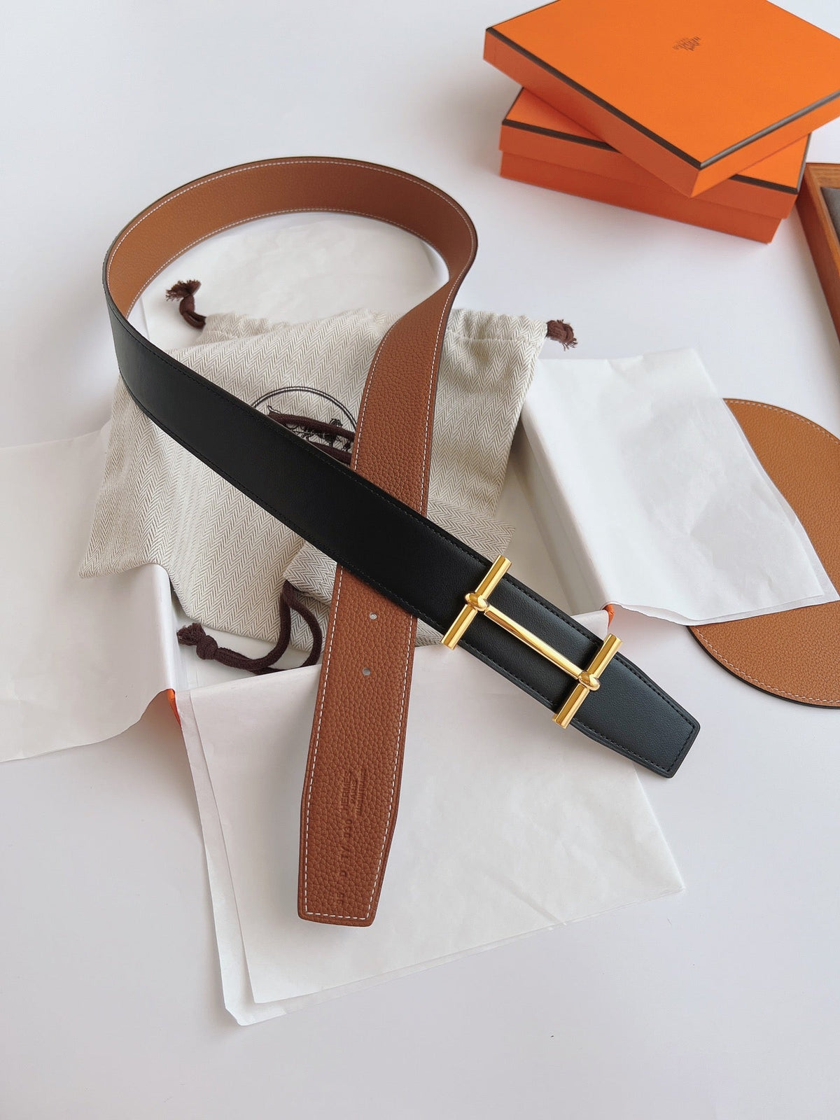 HERMES LEATHER BELT GOLD BUCKLE BLACK 38MM
