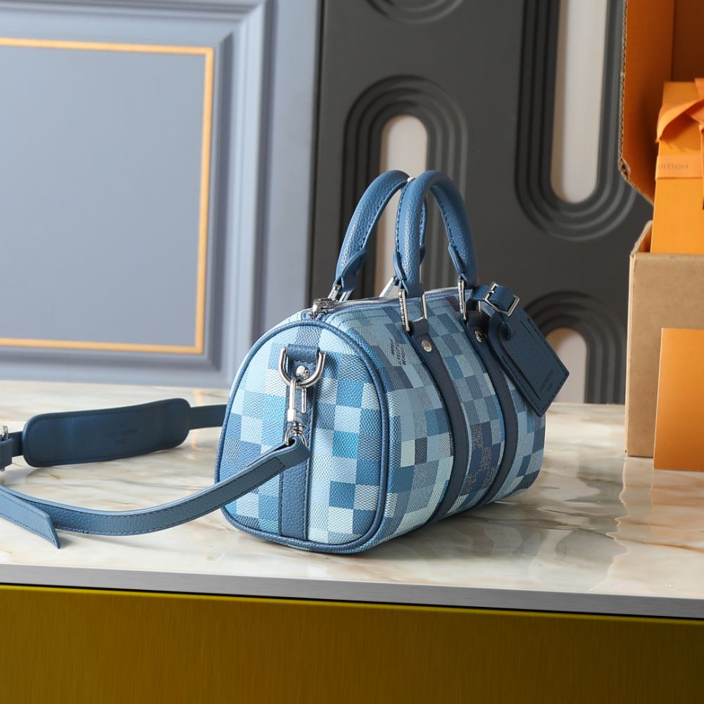 Louis Vuitton Keepall Bandoulière 25 Blue 25Cm M28600