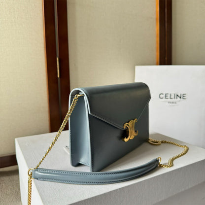 WALLET ON CHAIN MARGO in Shiny calfskin