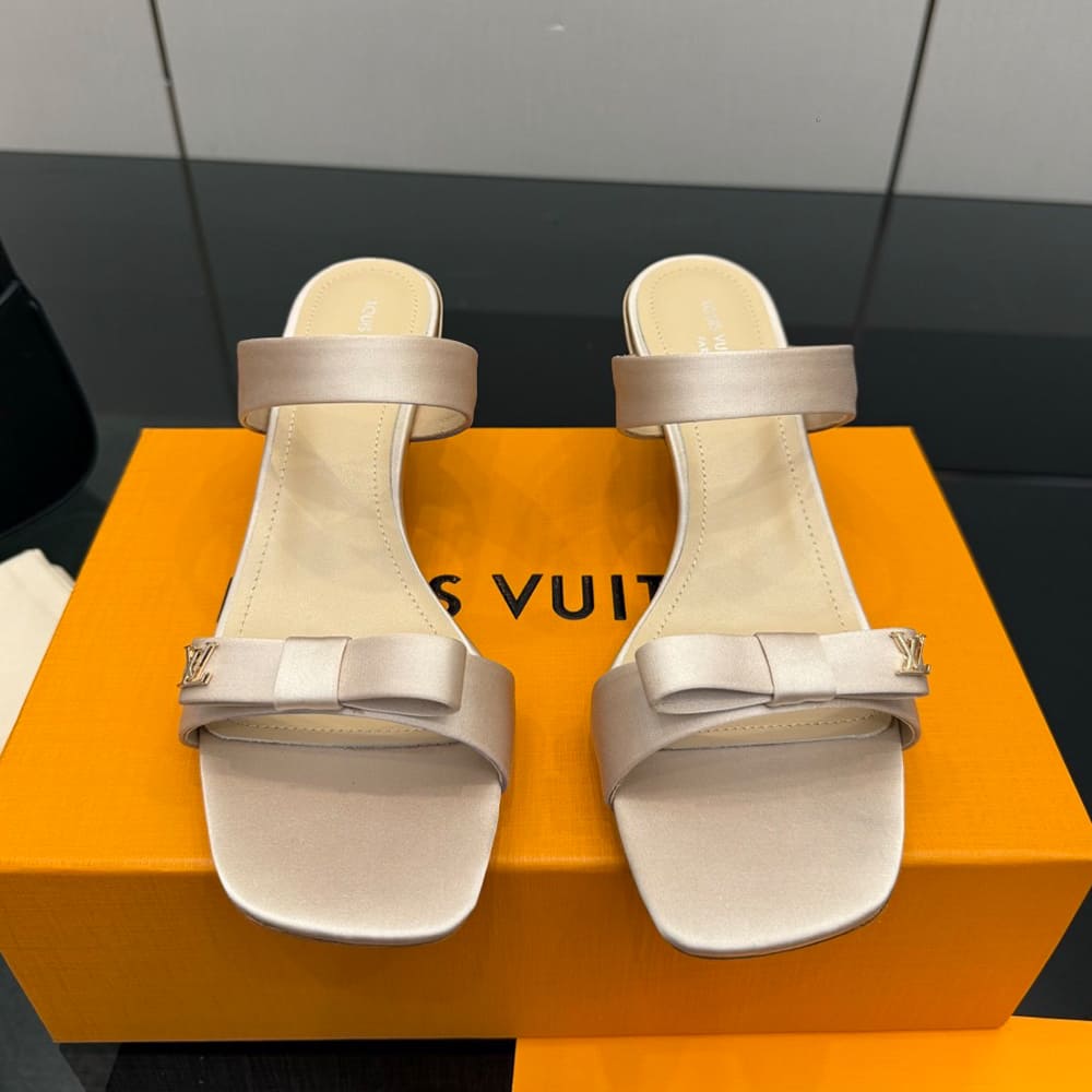 LV 6AM Mule 665824