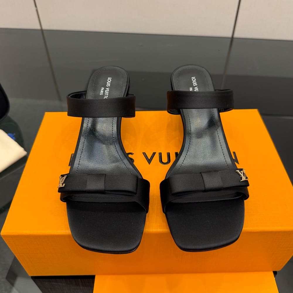 LV 6AM Mule 915882