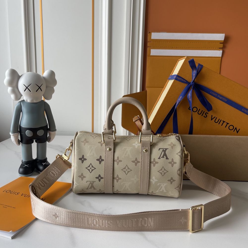 Louis Vuitton Keepall Bandoulière 25 Sand Beige 25Cm M29272