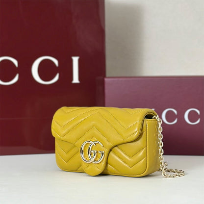 Gucci GG Marmont mini shoulder bag