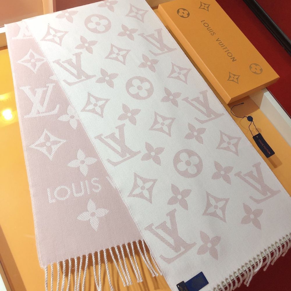 Louis Vuitton Lv Monogram Essential Scarf Pink Beige M77854