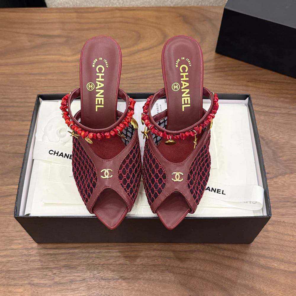 CHANEL Mules 108759