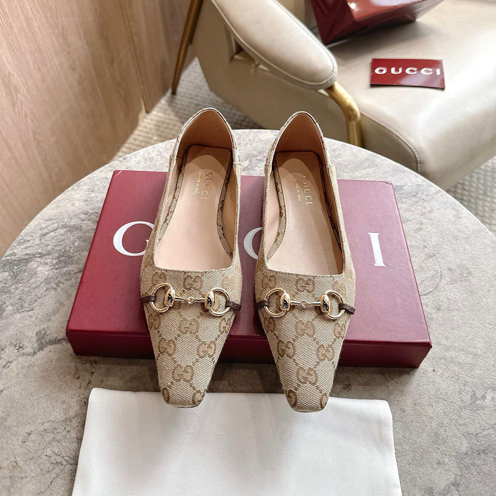 GUCCI Women’s Vittoria ballerina