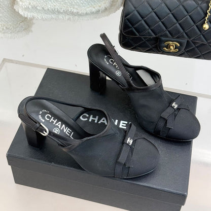 CHANEL Slingbacks