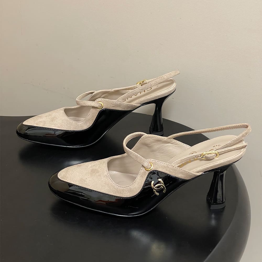 CHANEL Slingbacks