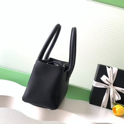 CHANEL Small Cerf Tote(HIGH-END GRADE)