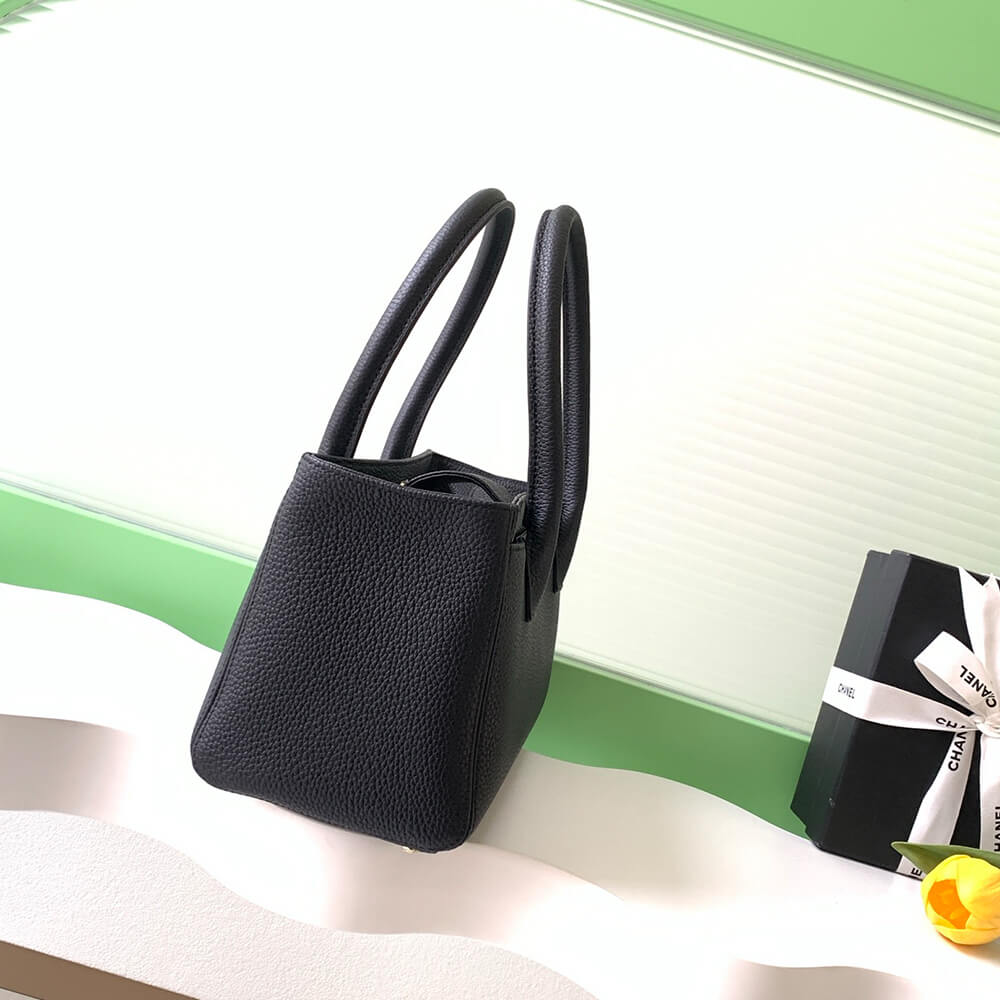 CHANEL Small Cerf Tote(HIGH-END GRADE)