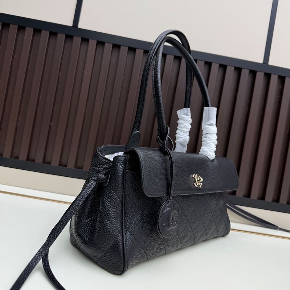 CHANEL Small Tote