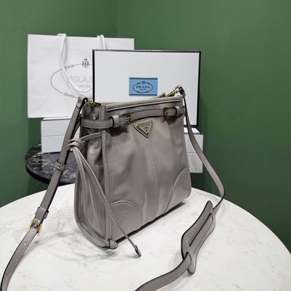 Prada Bonnie leather mini shoulder bag(HIGH-END GRADE)