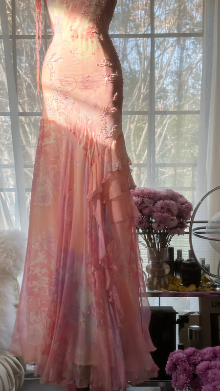 Light pink floral print halter-neck fitted bodycon long ball gown R7710