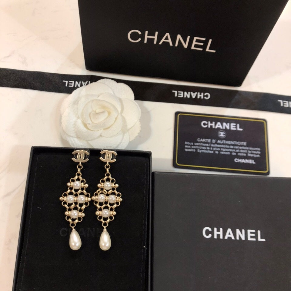 EN – Lux Earring Chanel 020