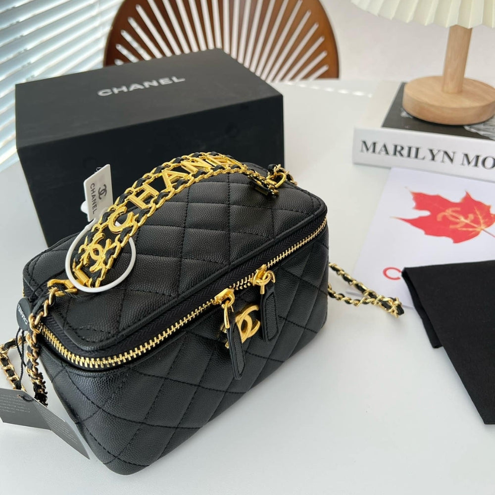 Chanel Small Vanity Case SS22 Black 17Cm