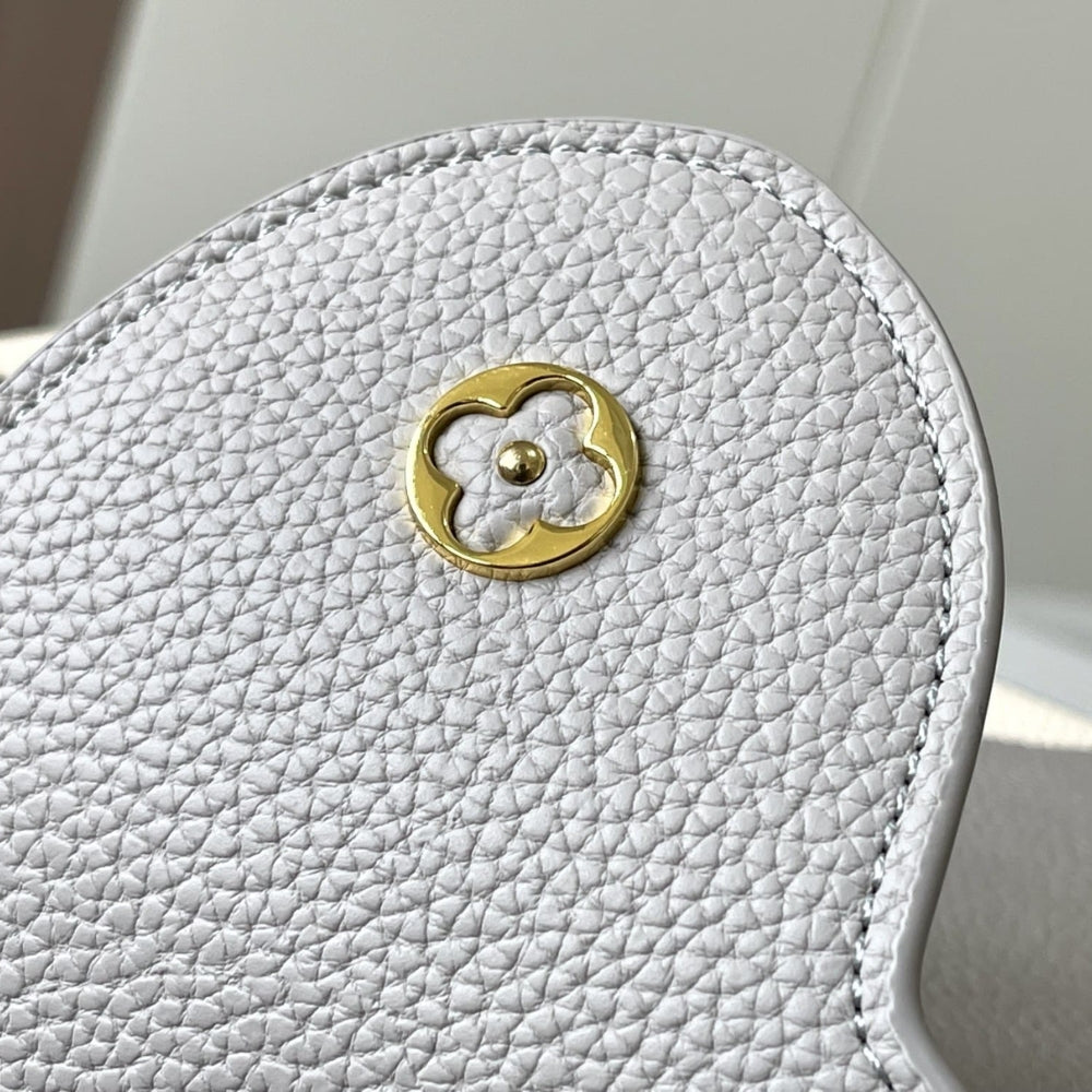 Louis Vuitton Capucines BB Gray 27Cm M59699
