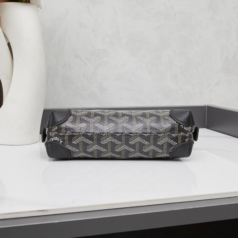 GOYARD VENDÔME COSMETIC POUCH BLACK 18CM VENDOTPMLTY01CL01P