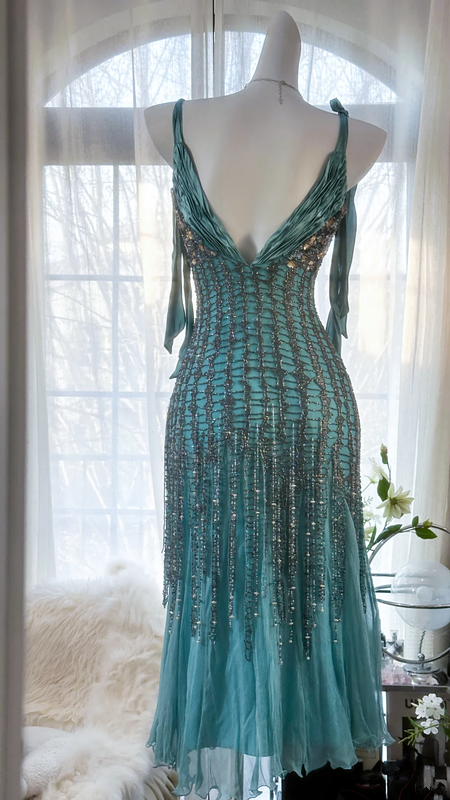 Light blue halter-neck fitted waist sexy midi-length ball gown R7670