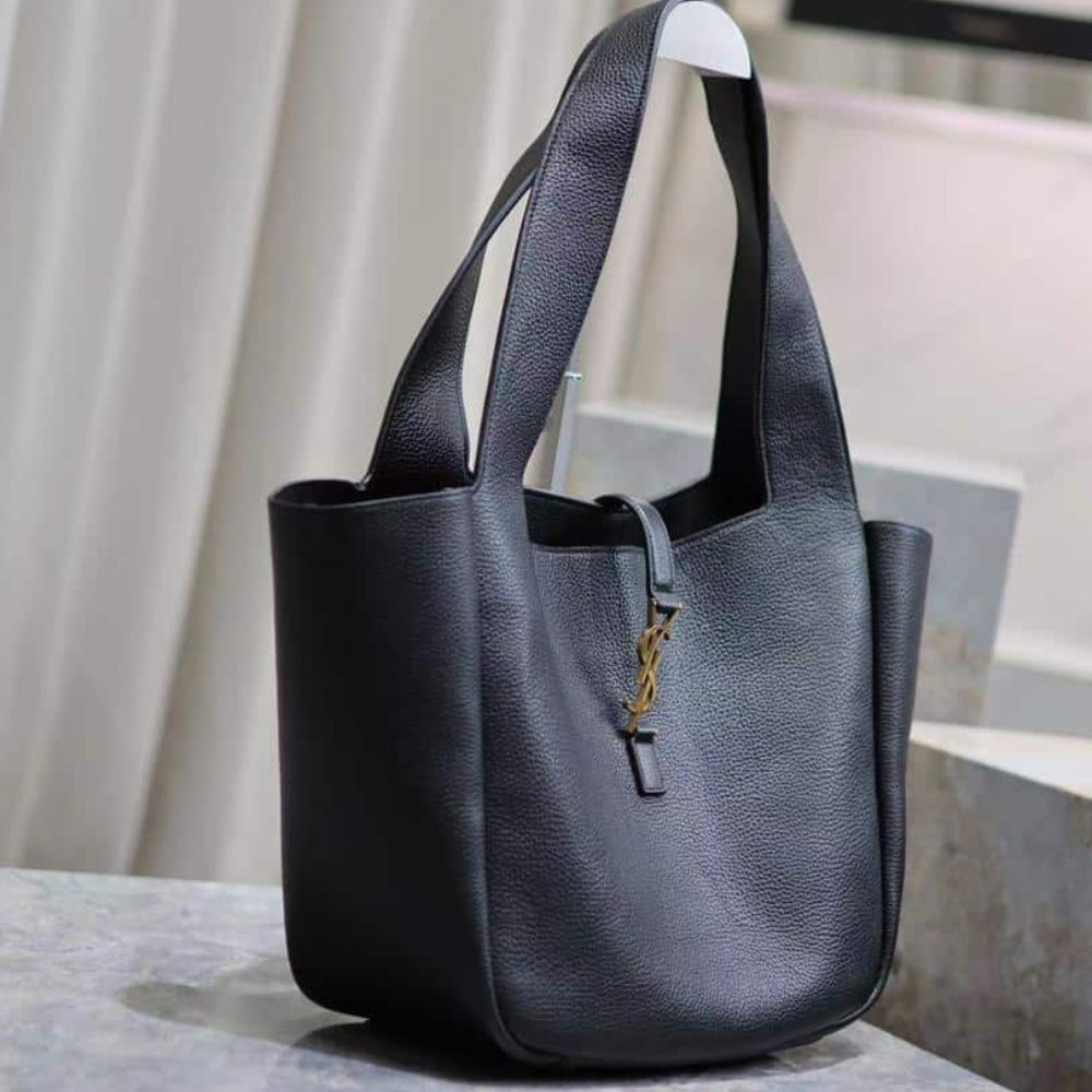 Saint Laurent Le 5 À 7 Bea In Grained Leather Black 50Cm 763435AADUU1000
