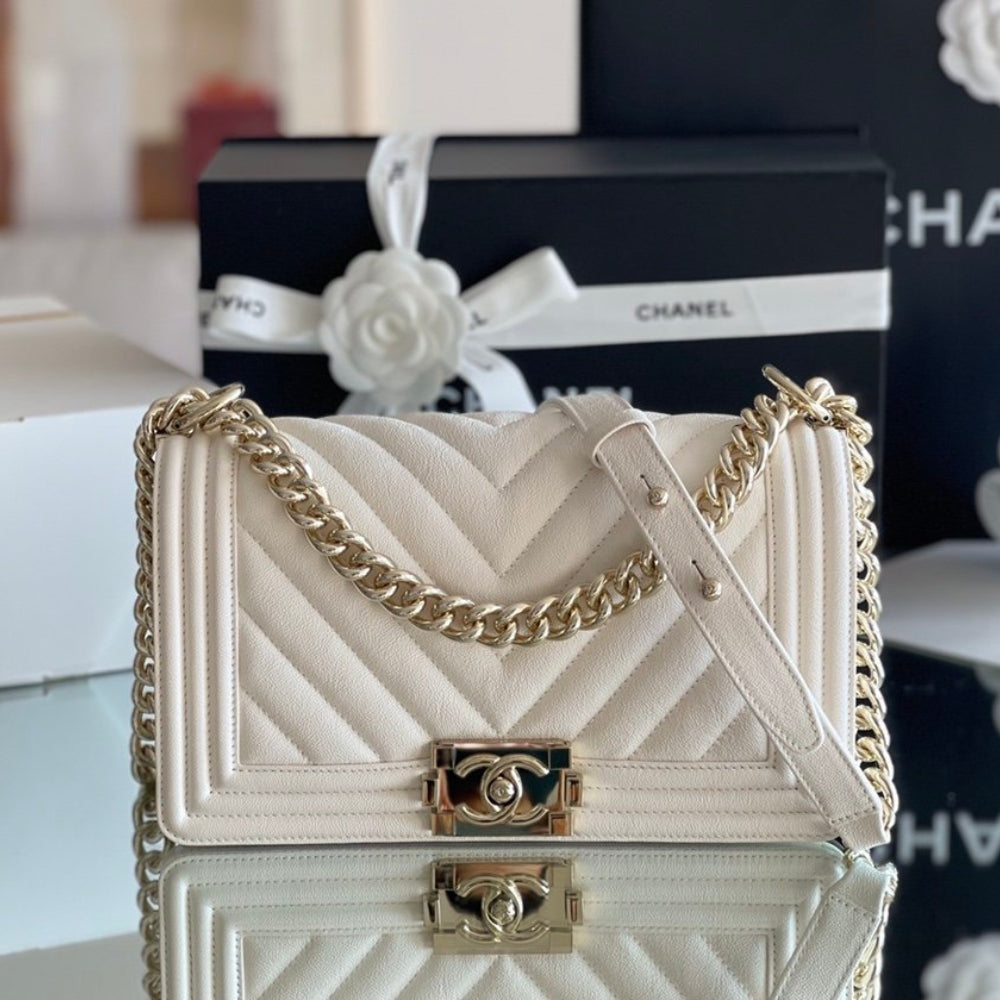 Chanel Boy Bag White Gold Hardware 25Cm A67086