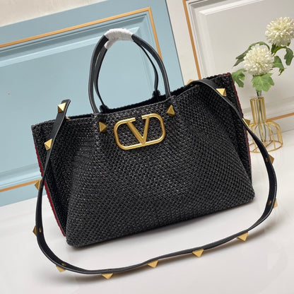 VALENTINO GARAVANI MEDIUM STRAW SUMMER TOTE BLACK 35CM