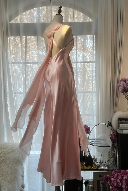 Light pink sleeveless fitted waist bodycon long ball gown R7712