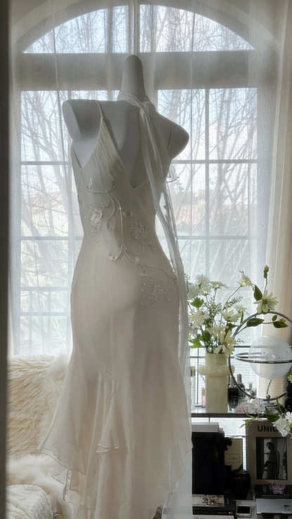 Apricot white halter-neck fitted long ball gown R7671