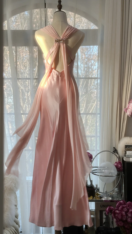 Light pink sleeveless fitted waist bodycon long ball gown R7712