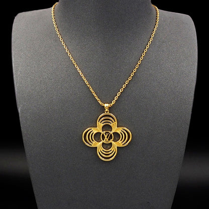 LOUIS VUITTON LV BREEZE PENDANT GOLD M02805
