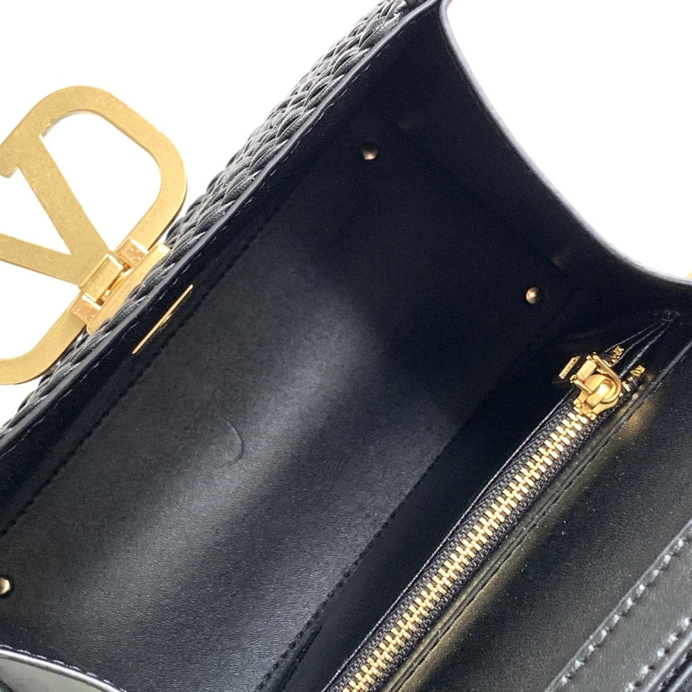 VALENTINO VLOGO TOP HANDLE BAG BLACK 22CM