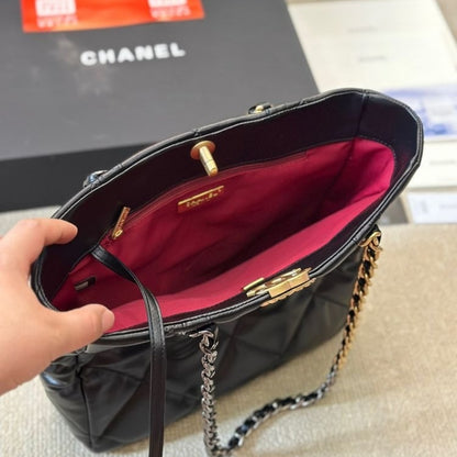 Chanel 19 Shopping Bag Quilted Leather Medium In Black 30cm