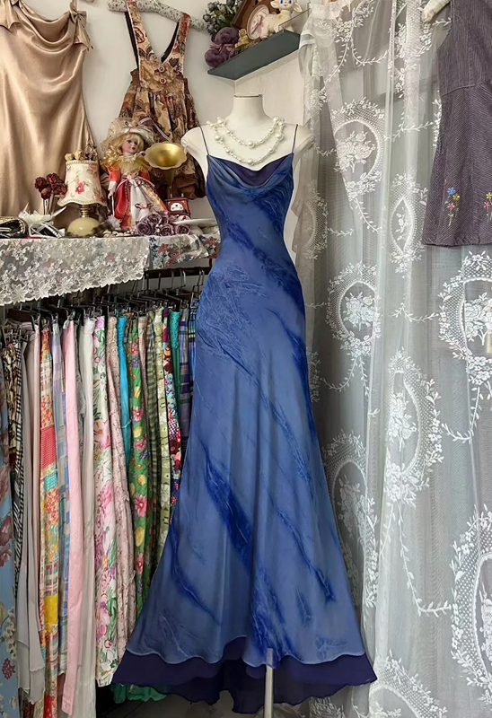 Blue halter neckline, fitted waist, long ball gown R7590
