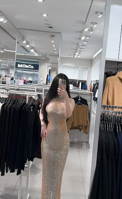 Champagne-colored halter neck, fitted waist, bodycon sexy long ball gown R7784