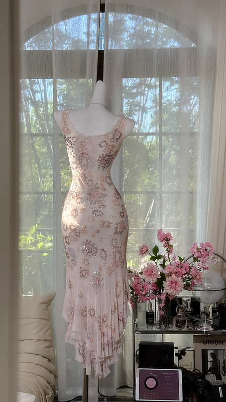 Light pink floral print halter-neck fitted bodycon long ball gown R7633