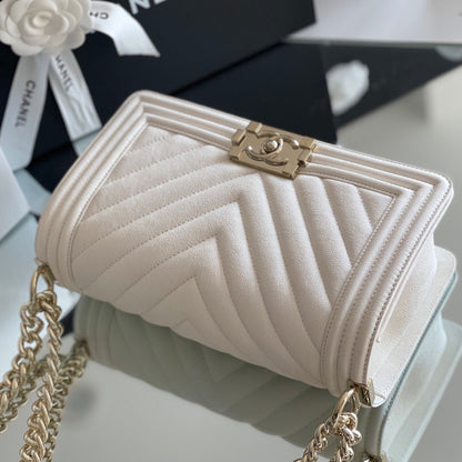 Chanel Boy Bag White Gold Hardware 25Cm A67086