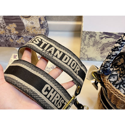 Christian Dior Pre-Owned pre-owned wicker Dior bucket shoulder bag