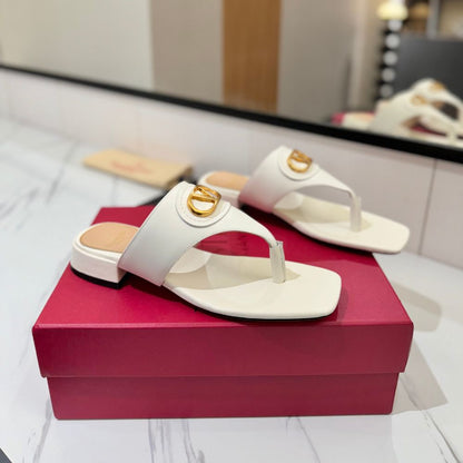 Valentino Garavani Vlogo Signature Sandals White
